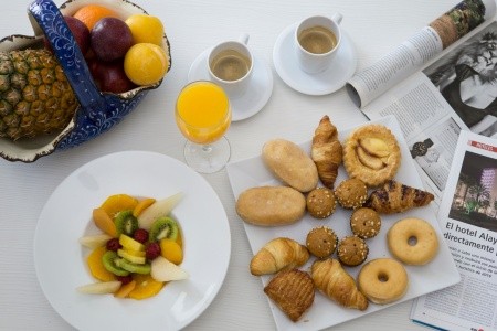 Španielsko Andalúzia Alay 5 dňový pobyt Raňajky Letecky Letisko: Ostrava June 2026 ( 6/06/26-10/06/26)