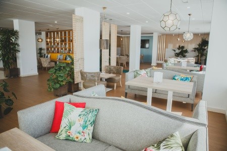 Španielsko Andalúzia Alay 5 dňový pobyt Raňajky Letecky Letisko: Ostrava June 2026 ( 6/06/26-10/06/26)