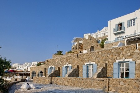 Kouros Hotel & Suites