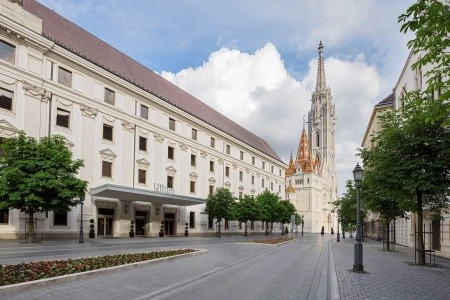 Hilton Budapest - Maďarsko - zájezdy - od Invia