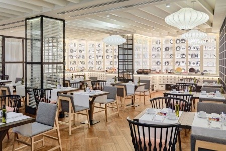 Španielsko Barcelona H10 Universitat 10 dňový pobyt Raňajky Letecky Letisko: Praha October 2025 (12/10/25-21/10/25)