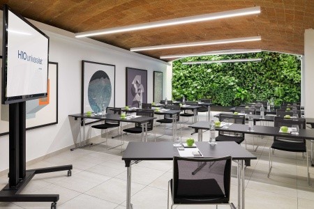 Španielsko Barcelona H10 Universitat 10 dňový pobyt Raňajky Letecky Letisko: Praha October 2025 (12/10/25-21/10/25)