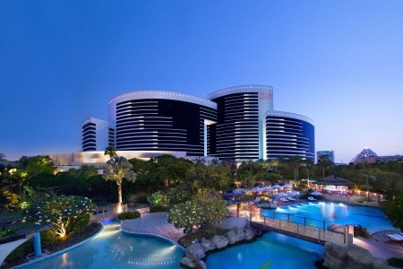 Spojené arabské emiráty hotely - zájezdy - luxusní dovolená - nejlepší hodnocení