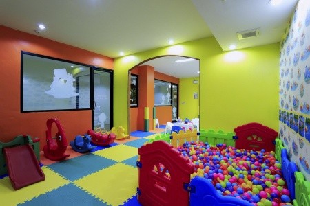 Thajsko Phuket Andamantra Resort & Villa Phuket 13 dňový pobyt Raňajky Letecky Letisko: Praha November 2026 (26/11/26- 8/12/26)