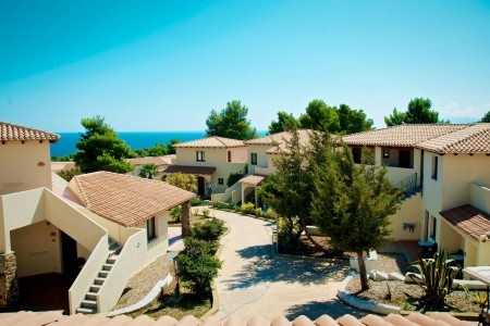 Cala Gonone Beach Village