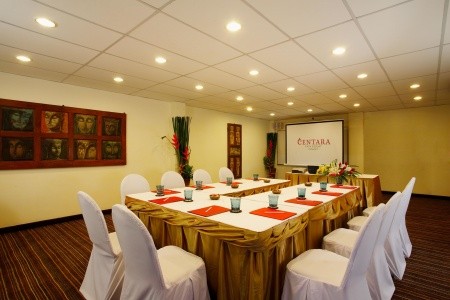 Thajsko Phuket Centara Kata Phuket 9 dňový pobyt Raňajky Letecky Letisko: Praha December 2026 (31/12/26- 8/01/27)