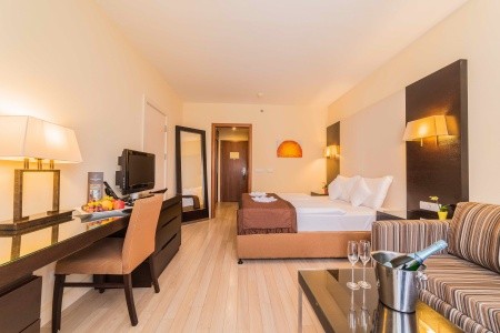 Lions Garden Hotel - 24