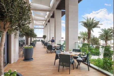 Spojené arabské emiráty Fujairah Address Beach Resort Fujairah 9 dňový pobyt Plná penzia Letecky Letisko: Praha jún 2024 ( 4/06/24-12/06/24)