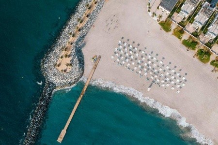 Spojené arabské emiráty Fujairah Address Beach Resort Fujairah 9 dňový pobyt Plná penzia Letecky Letisko: Praha jún 2024 ( 4/06/24-12/06/24)
