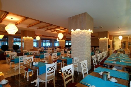 Turecko Side Commodore Elite Suites & Spa 11 dňový pobyt Ultra All inclusive Letecky Letisko: Bratislava June 2026 (24/06/26- 4/07/26)