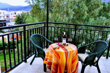 Haris Apts Hotel - 40