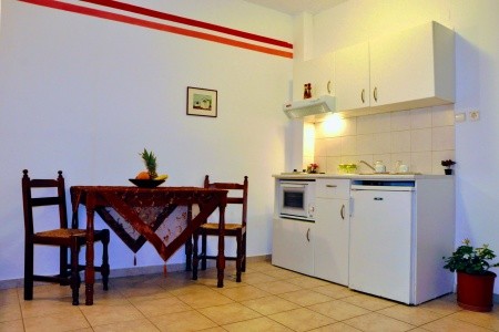 Haris Apts Hotel - 41