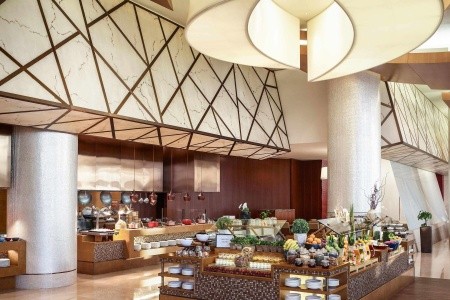 Spojené arabské emiráty Dubaj Swissotel Living Al Ghurair 5 dňový pobyt Raňajky Letecky Letisko: Praha June 2026 (29/06/26- 3/07/26)