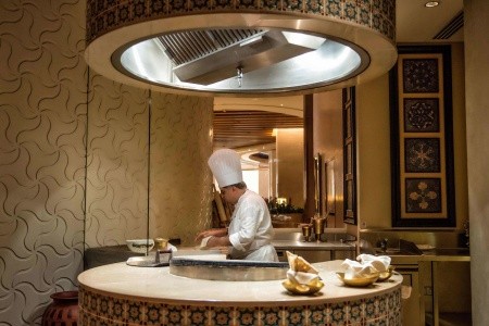 Spojené arabské emiráty Dubaj Swissotel Living Al Ghurair 5 dňový pobyt Raňajky Letecky Letisko: Praha June 2026 (29/06/26- 3/07/26)