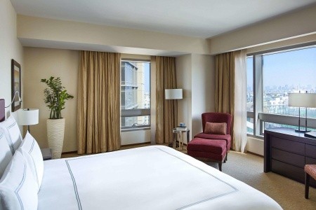 Spojené arabské emiráty Dubaj Swissotel Living Al Ghurair 5 dňový pobyt Raňajky Letecky Letisko: Praha June 2026 (29/06/26- 3/07/26)