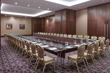 Spojené arabské emiráty Dubaj Swissotel Living Al Ghurair 5 dňový pobyt Raňajky Letecky Letisko: Praha June 2026 (29/06/26- 3/07/26)