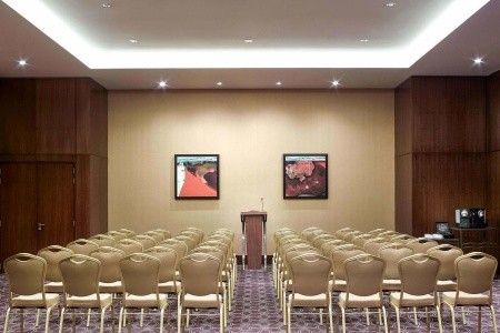 Spojené arabské emiráty Dubaj Swissotel Living Al Ghurair 5 dňový pobyt Raňajky Letecky Letisko: Praha June 2026 (29/06/26- 3/07/26)