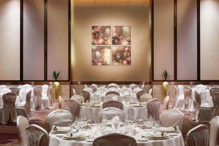 Spojené arabské emiráty Dubaj Swissotel Living Al Ghurair 5 dňový pobyt Raňajky Letecky Letisko: Praha June 2026 (29/06/26- 3/07/26)