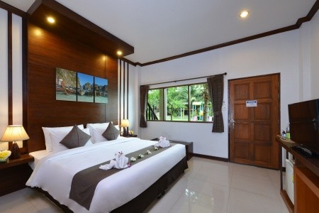 Phangan Bayshore Resort