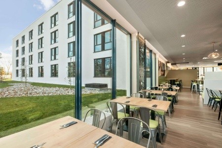Super 8 by Wyndham Munich City North - 22