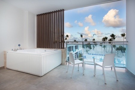 Serenade Punta Cana Beach & Spa