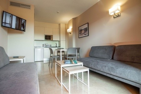 Španielsko Costa Del Sol Ilunion Miramar 5 dňový pobyt Raňajky Letecky Letisko: Praha July 2026 ( 8/07/26-12/07/26)