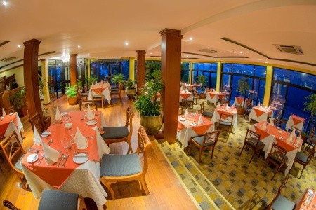 Srí Lanka  Amaya Hunas Falls (Elkaduwa) 12 dňový pobyt Raňajky Letecky Letisko: Viedeň August 2025 (23/08/25- 3/09/25)