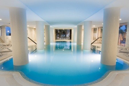 Španielsko Mallorca Cm Castell De Mar 12 dňový pobyt Raňajky Letecky Letisko: Viedeň October 2025 (21/10/25- 1/11/25)