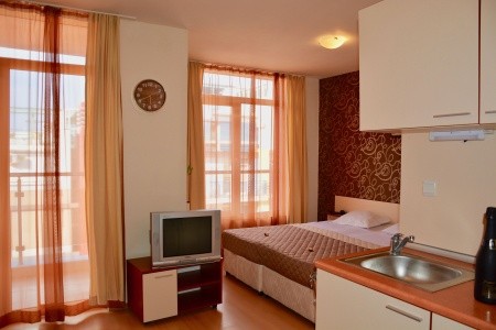 Rainbow 2 Beach Apartments - 8