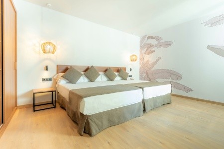 Kanárske ostrovy Tenerife Nopal 6 dňový pobyt Raňajky Letecky Letisko: Budapešť February 2026 (22/02/26-27/02/26)