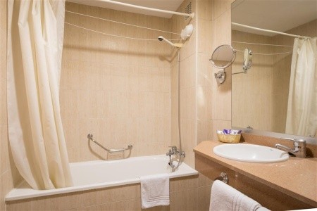 Htop Royal Star & Spa - 32