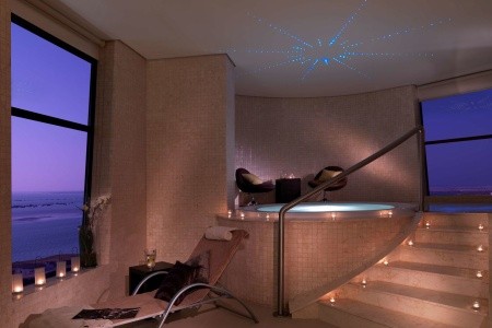 Spojené arabské emiráty Abu Dhabi Park Inn Abu Dhabi Yas Island 7 dňový pobyt Polpenzia Letecky Letisko: Praha June 2026 ( 7/06/26-13/06/26)