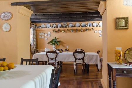 Kanárske ostrovy Gran Canaria Rural Las Calas (Vega De San Mateo) 11 dňový pobyt Raňajky Letecky Letisko: Viedeň July 2025 (11/07/25-21/07/25)