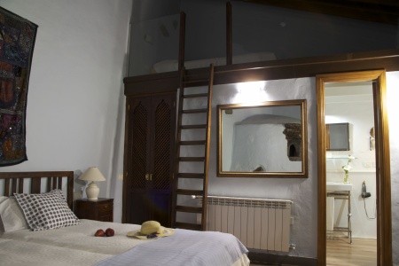 Kanárske ostrovy Gran Canaria Rural Las Calas (Vega De San Mateo) 11 dňový pobyt Raňajky Letecky Letisko: Viedeň July 2025 (11/07/25-21/07/25)