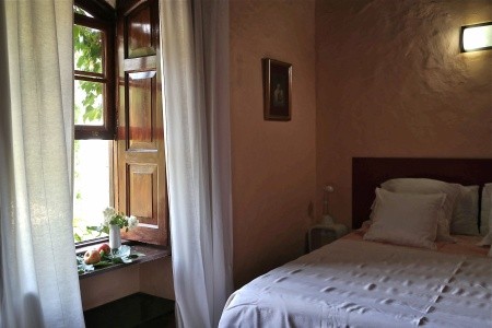 Kanárske ostrovy Gran Canaria Rural Las Calas (Vega De San Mateo) 11 dňový pobyt Raňajky Letecky Letisko: Viedeň July 2025 (11/07/25-21/07/25)