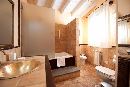 Kanárske ostrovy Gran Canaria Rural Las Calas (Vega De San Mateo) 11 dňový pobyt Raňajky Letecky Letisko: Viedeň July 2025 (11/07/25-21/07/25)