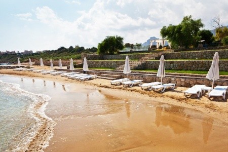 Ada Beach Hotel - 16