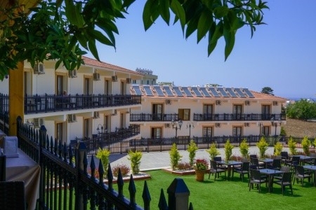 Riverside Garden Resort - 9