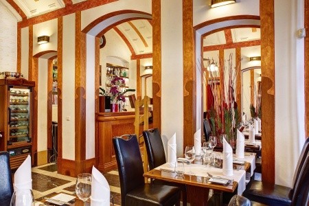 Česká republika Praha a okolie Majestic Plaza Prague 5 dňový pobyt Raňajky Letecky Letisko: Košice May 2026 (22/05/26-26/05/26)