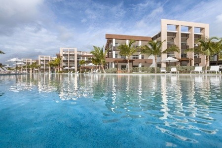 Bakour Punta Cana Suites (Ex. Radisson Blu Resort & Residence)