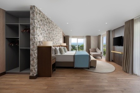 Papillon Ayscha - 130