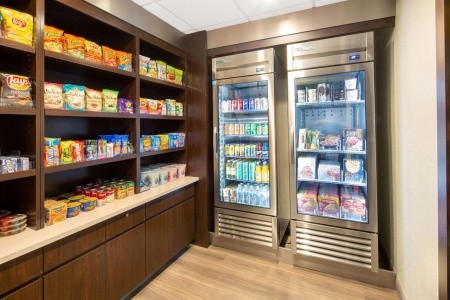 USA Miami La Quinta Inn & Suites Miami Airport West 14 dňový pobyt Raňajky Letecky Letisko: Praha October 2025 (24/10/25- 6/11/25)