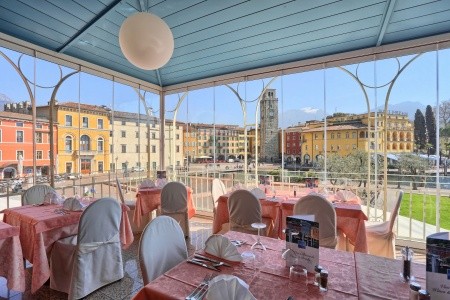 Europa Skypool & Panorama