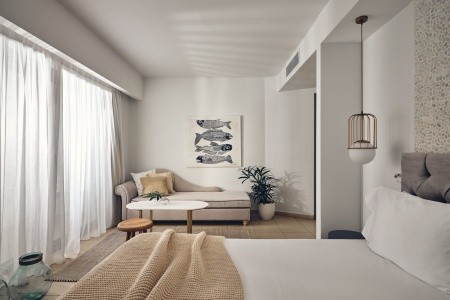 The Royal Blue - 185