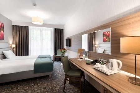 Poľsko Krakov Golden Tulip Krakow Kazimierz 2 dňový pobyt Raňajky Vlastná March 2026 ( 1/03/26- 2/03/26)