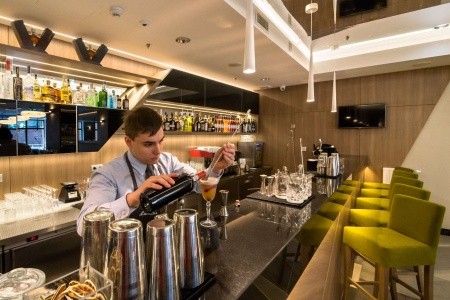 Poľsko Krakov Golden Tulip Krakow Kazimierz 2 dňový pobyt Raňajky Vlastná March 2026 ( 1/03/26- 2/03/26)