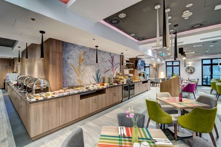 Poľsko Krakov Golden Tulip Krakow Kazimierz 2 dňový pobyt Raňajky Vlastná March 2026 ( 1/03/26- 2/03/26)