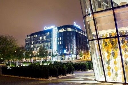 Poľsko Krakov Q Hotel Plus Krakow 7 dňový pobyt Raňajky Vlastná July 2026 (25/07/26-31/07/26)