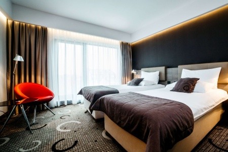 Poľsko Krakov Q Hotel Plus Krakow 7 dňový pobyt Raňajky Vlastná July 2026 (25/07/26-31/07/26)