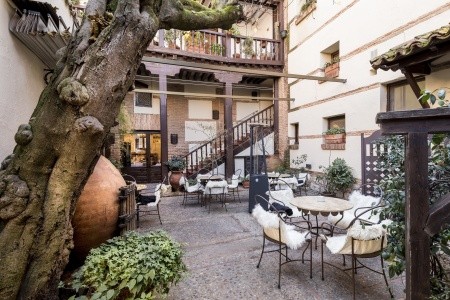 Parador De Alcalá De Henares